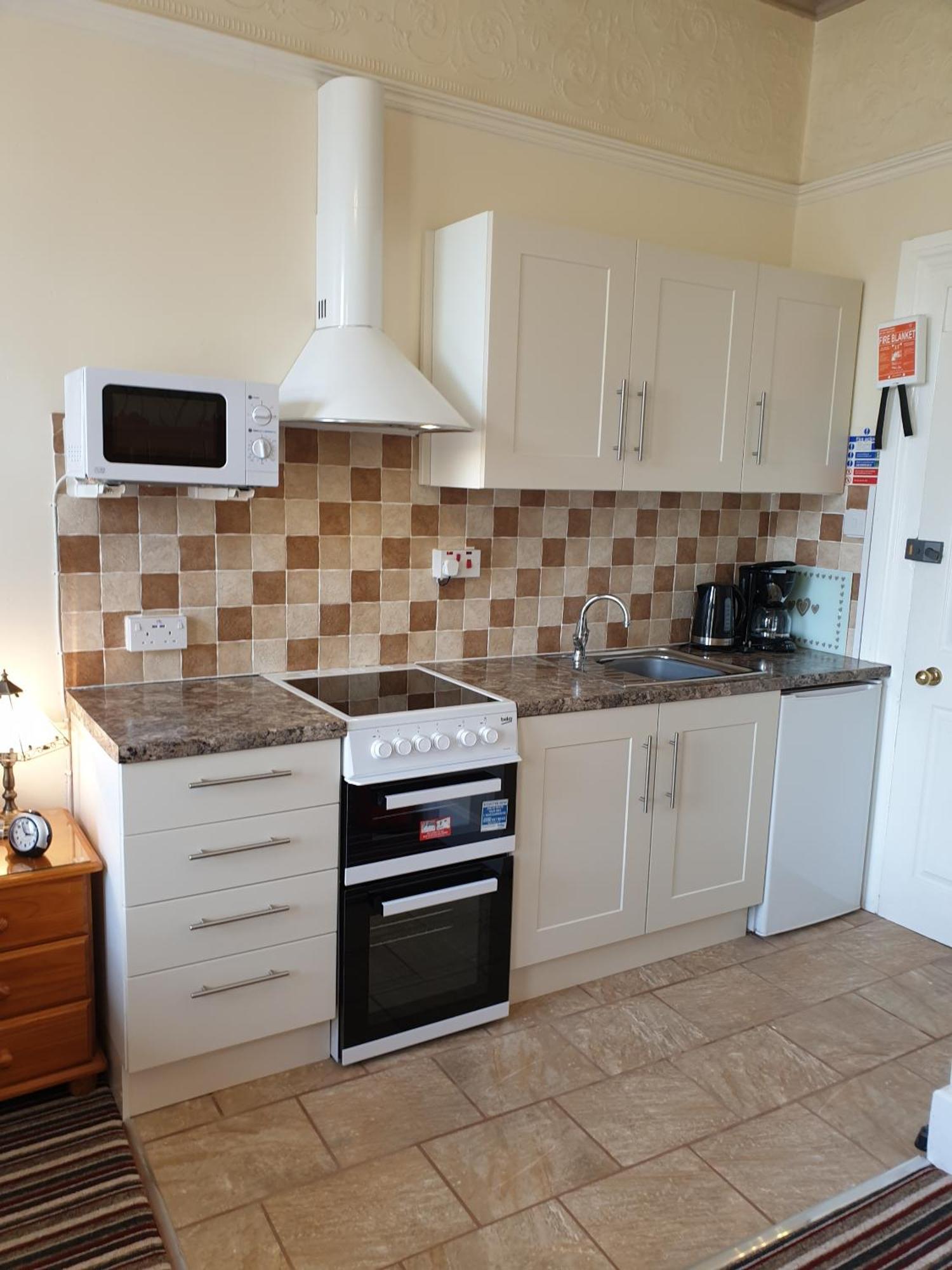 Appletorre House Holiday Flats - Pet Friendly And Private Parking Torquay Bagian luar foto