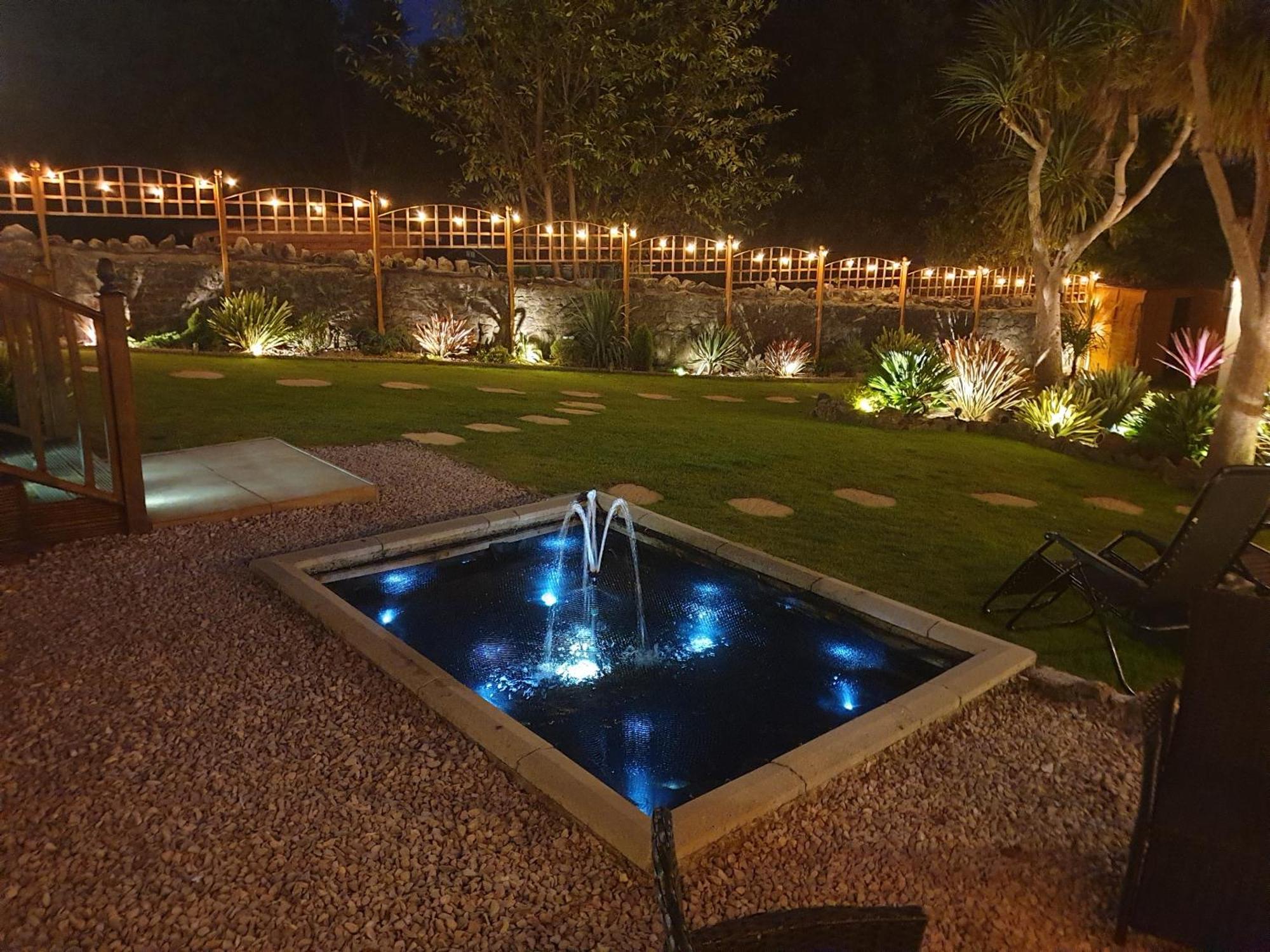 Appletorre House Holiday Flats - Pet Friendly And Private Parking Torquay Bagian luar foto