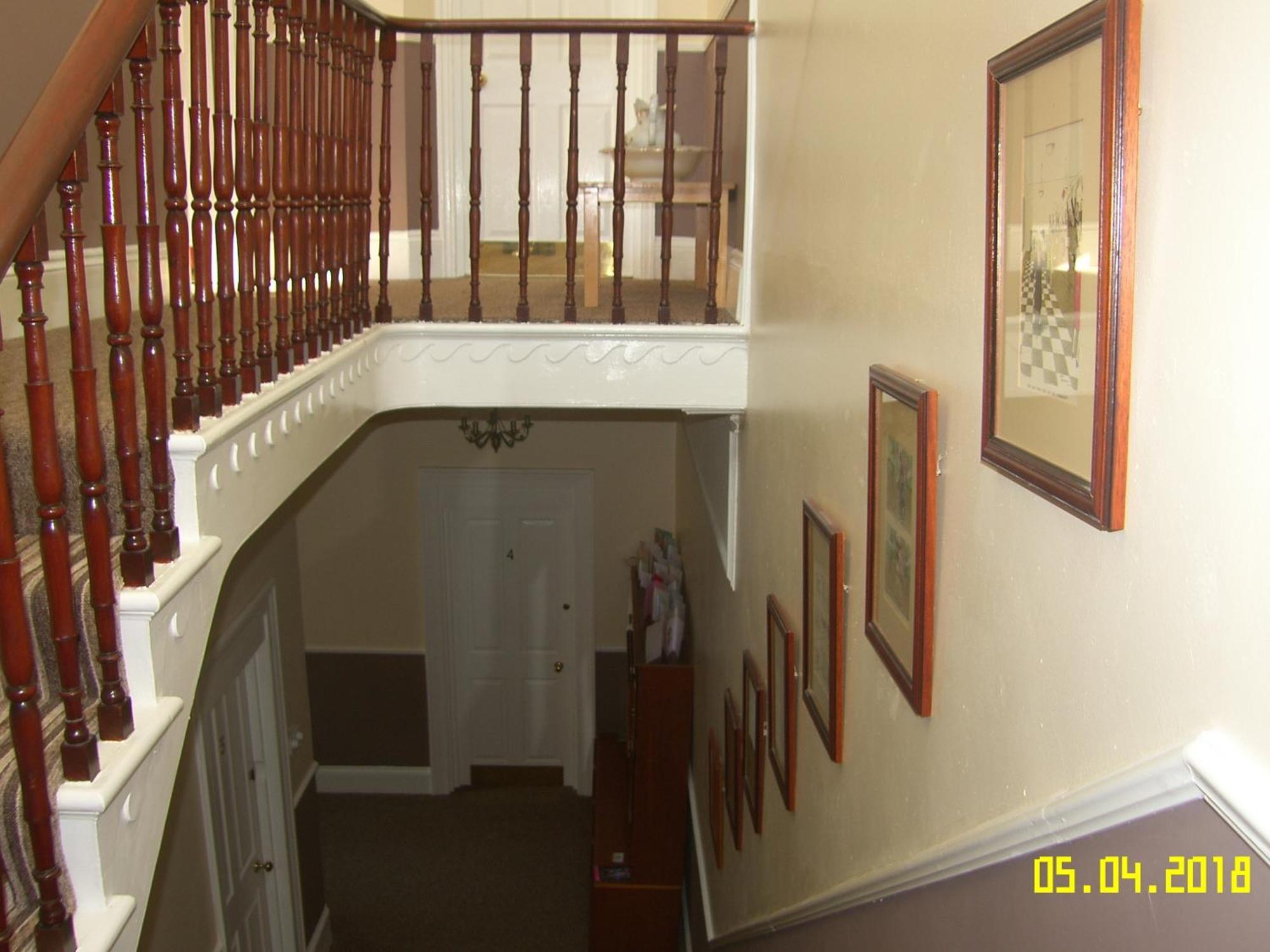 Appletorre House Holiday Flats - Pet Friendly And Private Parking Torquay Bagian luar foto