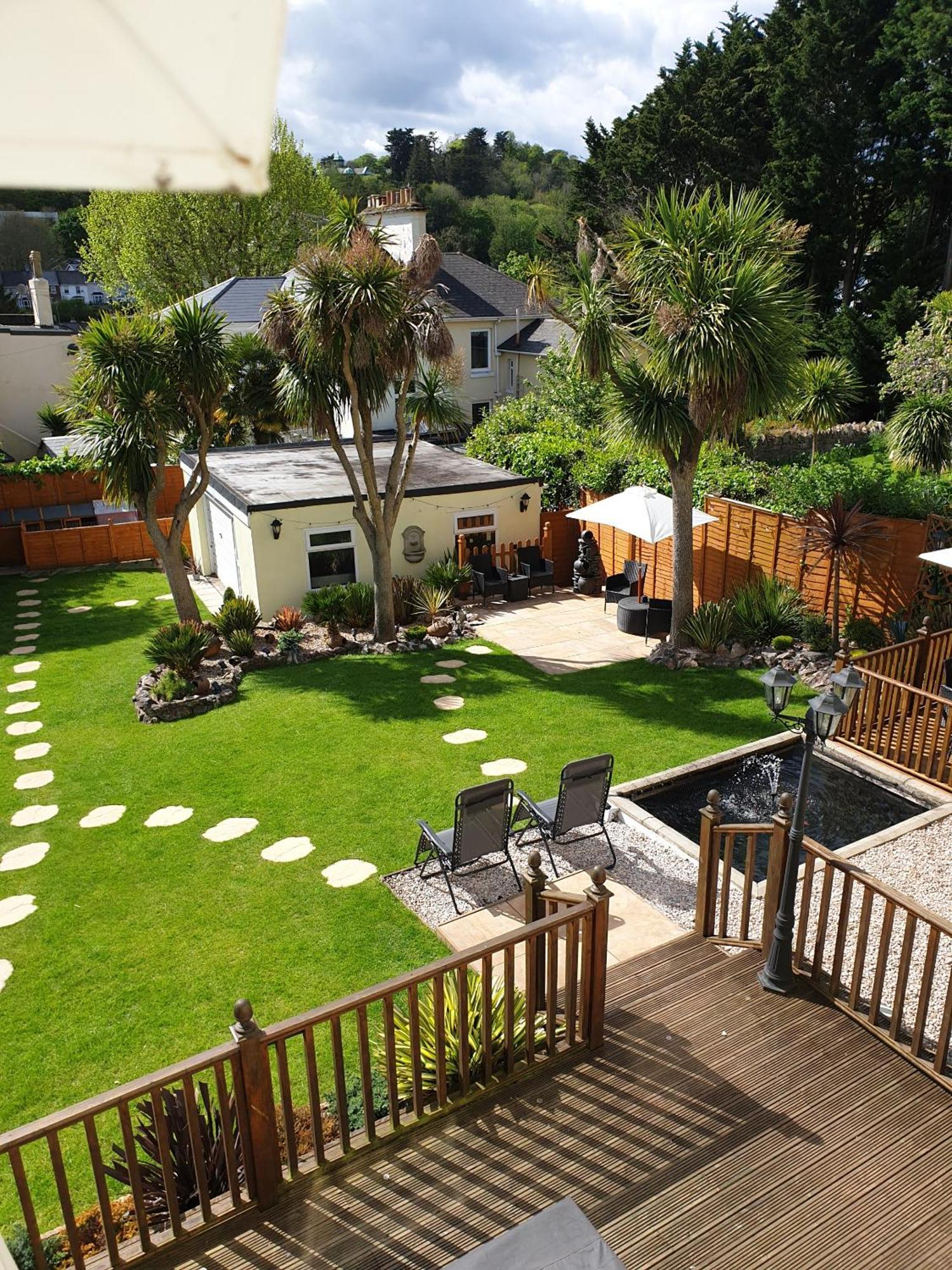Appletorre House Holiday Flats - Pet Friendly And Private Parking Torquay Bagian luar foto